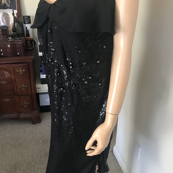 Valentino Dress - Picture 2 of 7